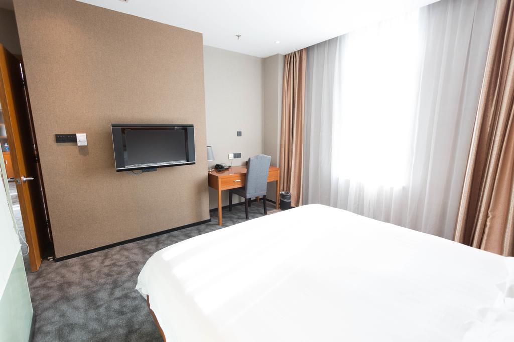 Radiance Hotel Shanghai Luaran gambar