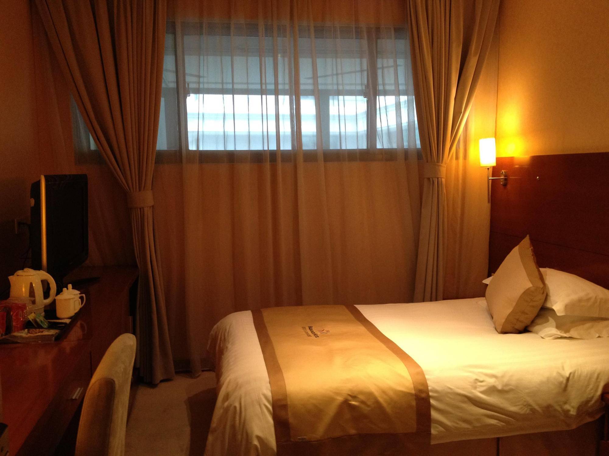Radiance Hotel Shanghai Luaran gambar
