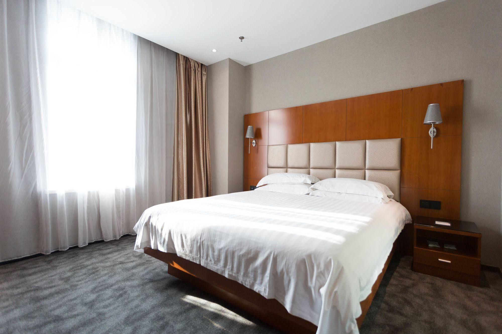 Radiance Hotel Shanghai Luaran gambar