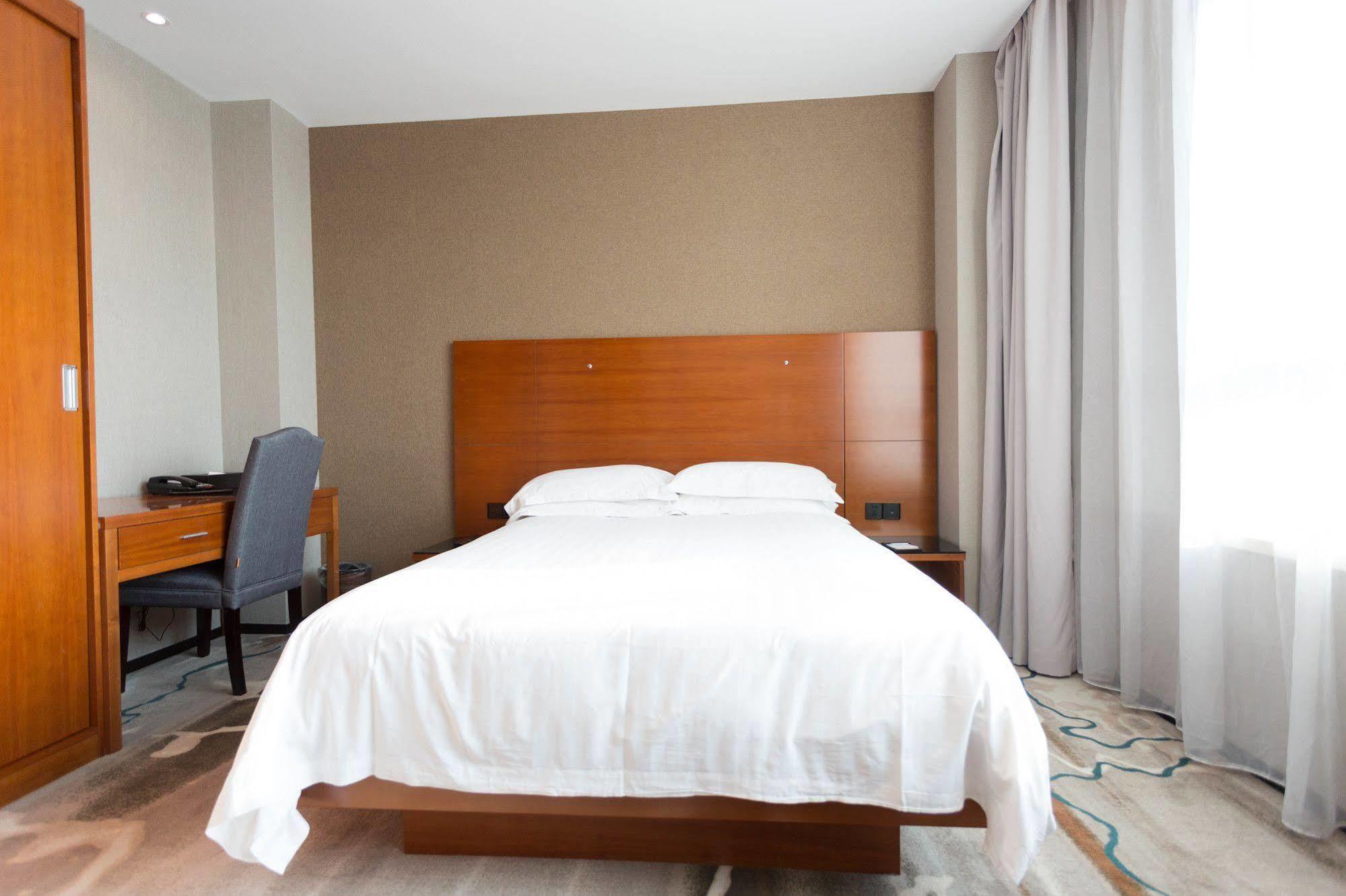 Radiance Hotel Shanghai Luaran gambar