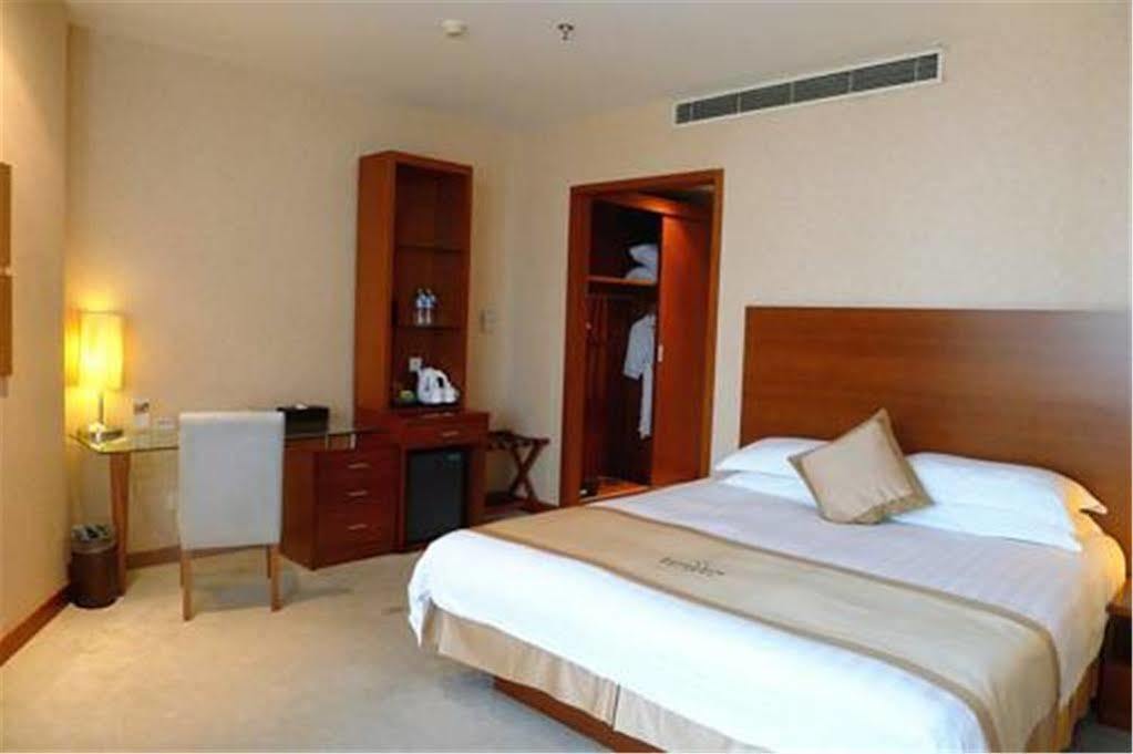 Radiance Hotel Shanghai Luaran gambar